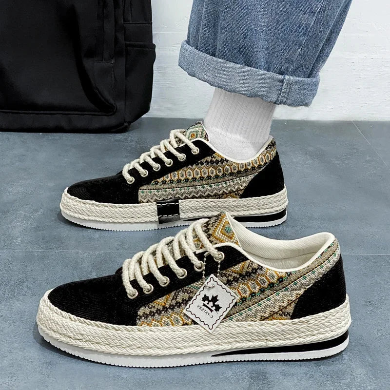 Lightweight Men's Casual Sneakers with Lace-Up Closure