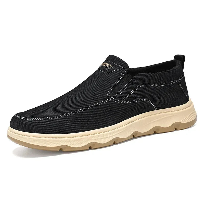 Men's Casual Slip-On Shoes in Canvas and Plastic