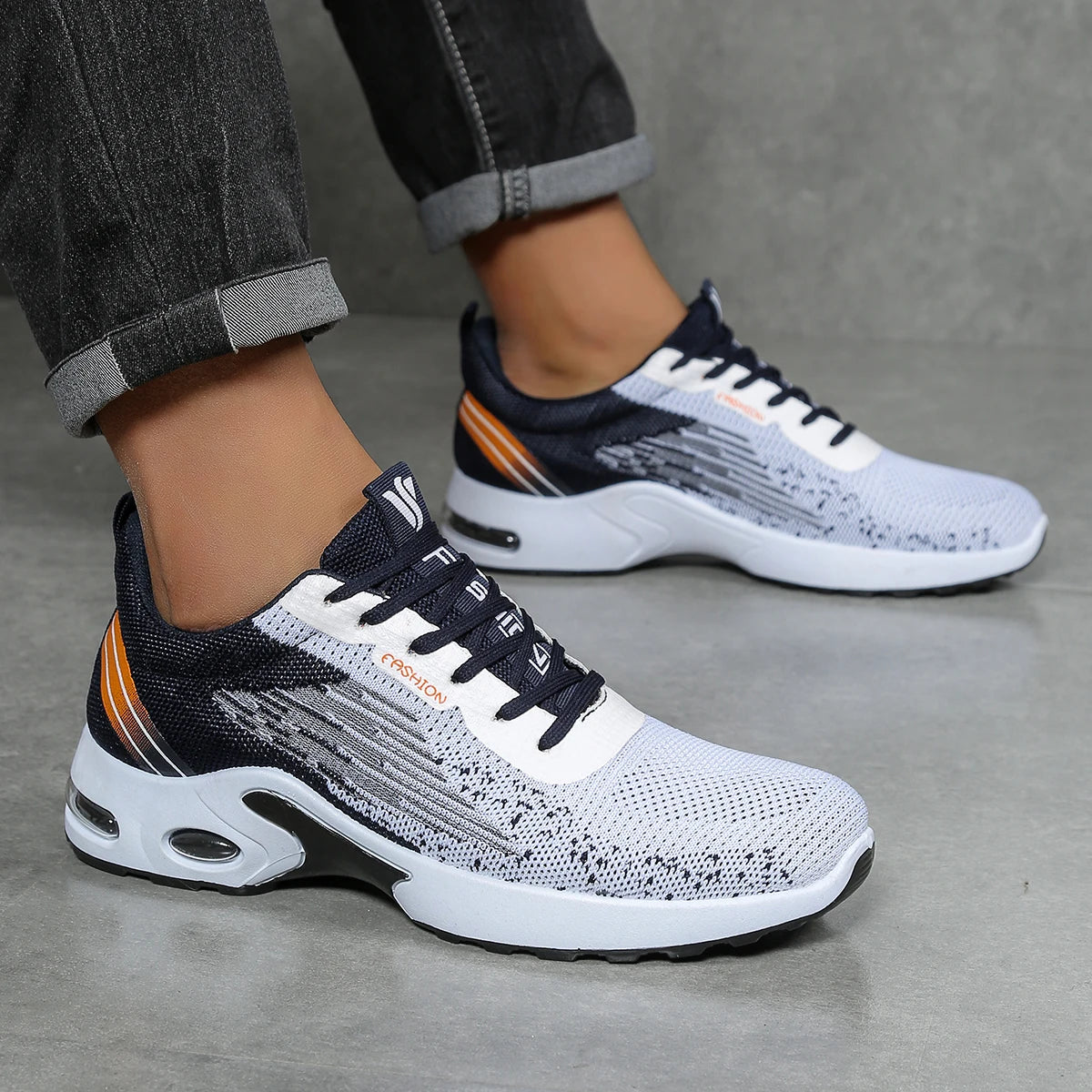 Men's Casual Sports Shoes with Breathable Mesh