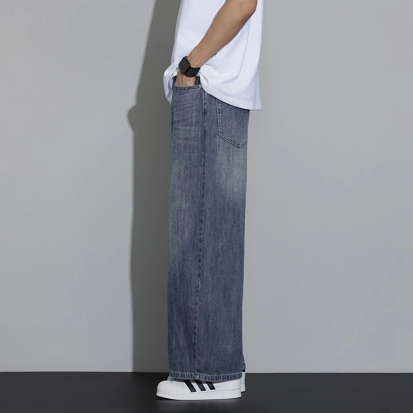 Men's Casual Loose Straight Nine-Point Jeans