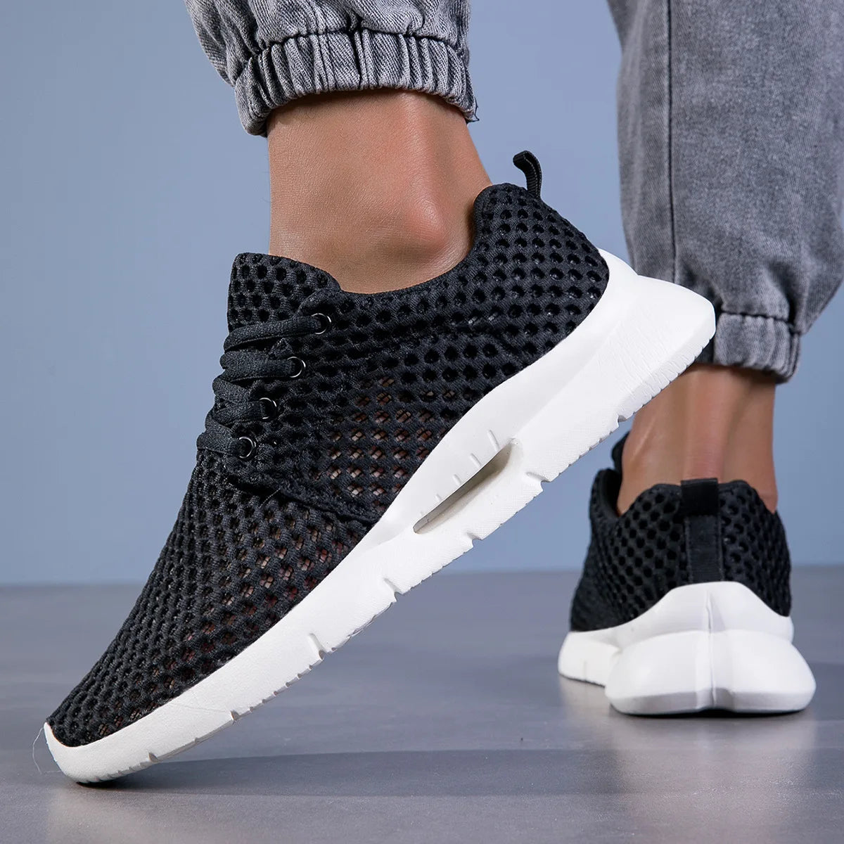 Men's White Mesh Lightweight Casual Sneakers for Hiking