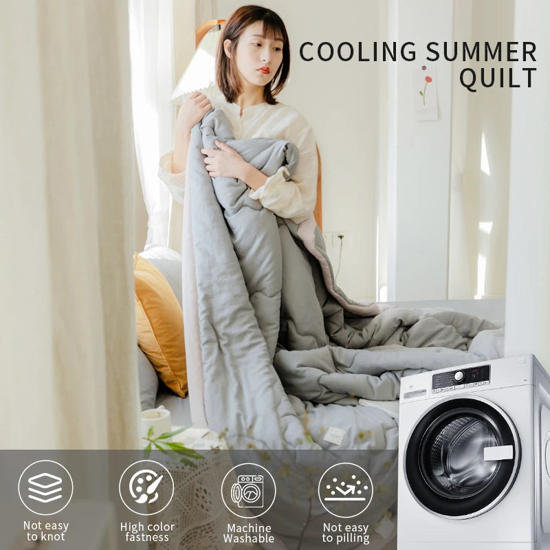 Lightweight Solid Color Summer Quilt in Polyester