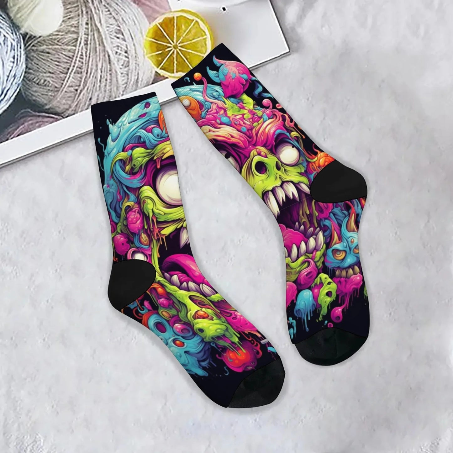 Cartoon Graffiti Weird Print Men's Socks Comfortable Breathable Non-slip Socks Novelty Harajuku Retro Street Hip-hop Crew Socks