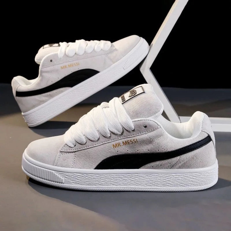 Men's Casual Lace-Up Shoes in Leather and Rubber
