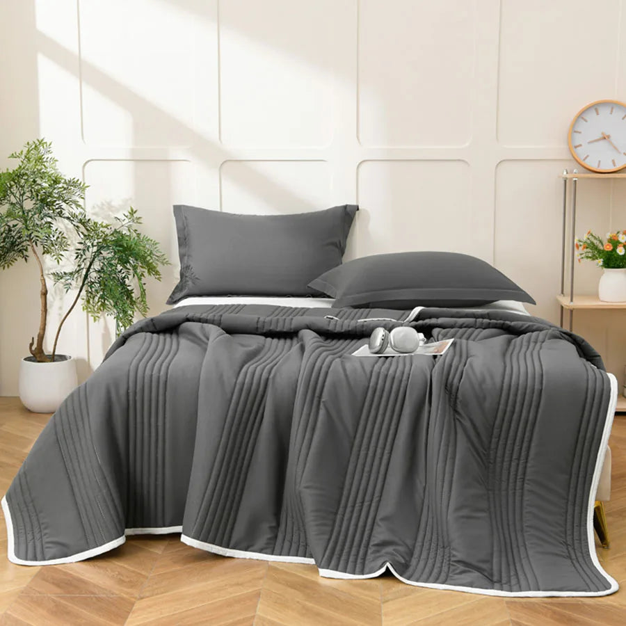 Cool Air Blanket 200x230cm Microfiber Fabric Summer Quilt