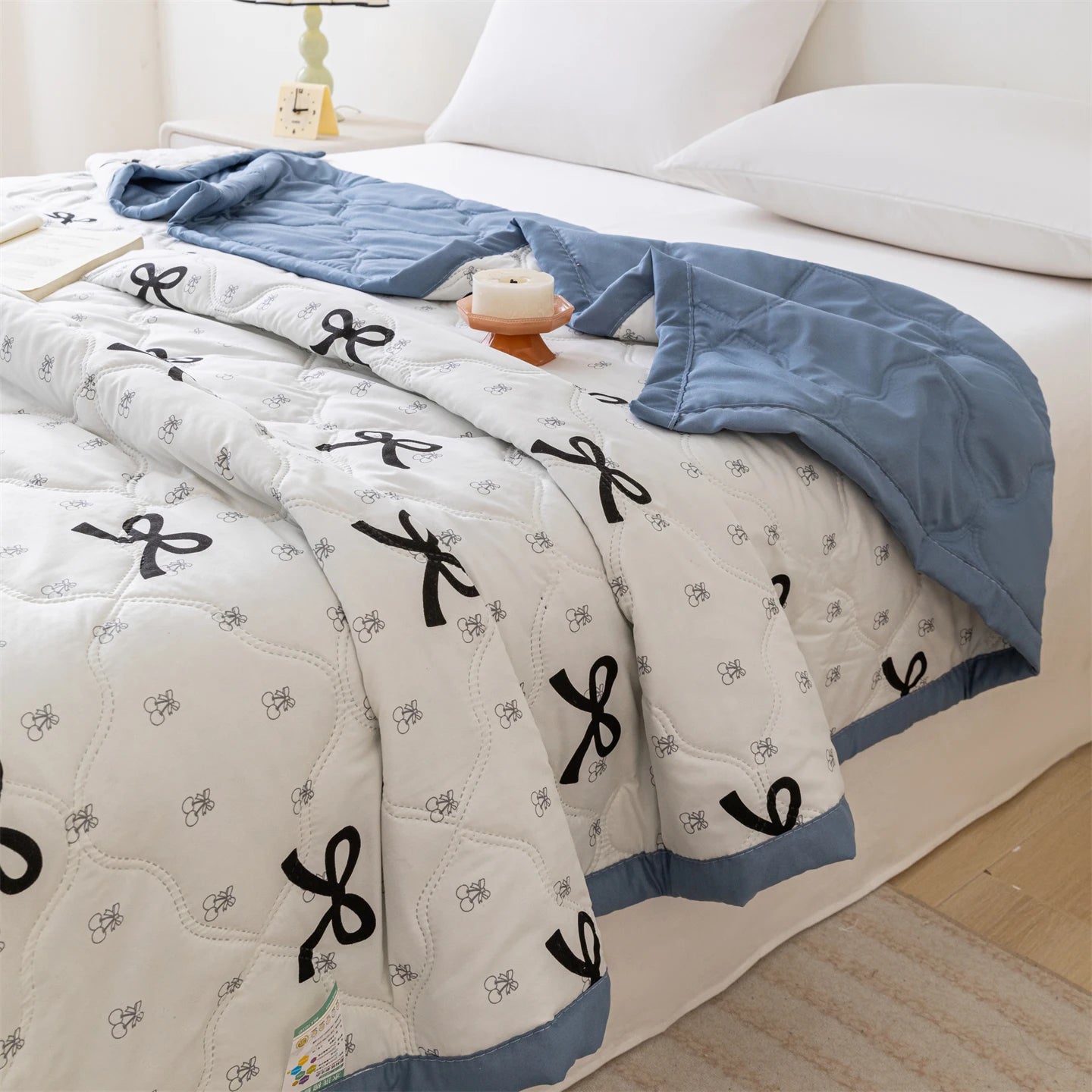 Cooling Butterfly Summer Quilt Lightweight Polyester Comforter