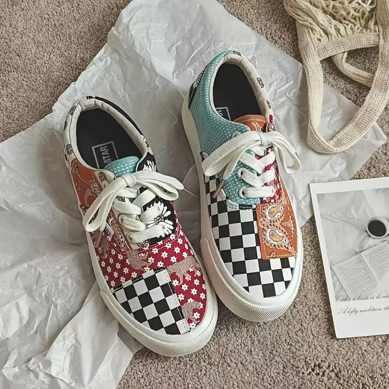 Men's Casual Lace-Up Shoes in Canvas for Spring and Autumn