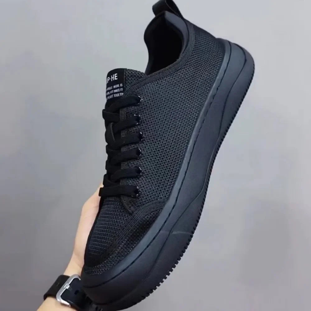 Men's Casual Lace-Up Mesh Sports Shoes