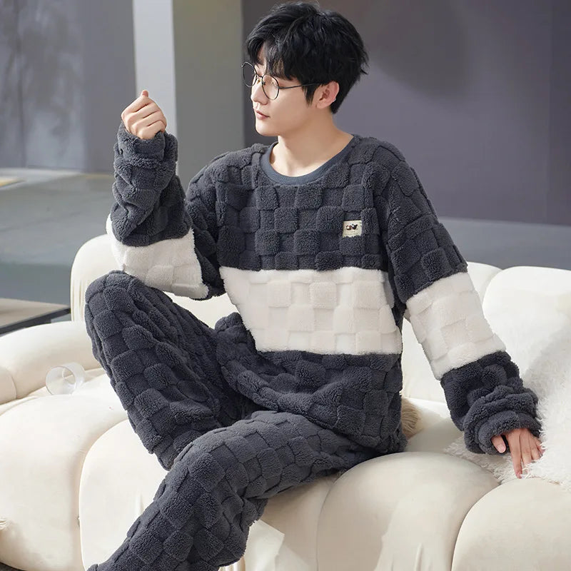 Sleepwear for Winter Men Coral Velvet Plus-Size Loungewear Two-Piece Set of Soft Flannel Long-Sleeved Pajamas Thickened Warm