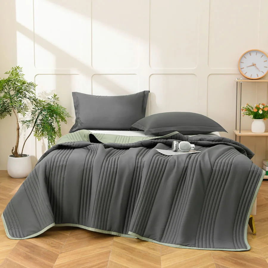 Cool Air Blanket 200x230cm Microfiber Fabric Summer Quilt