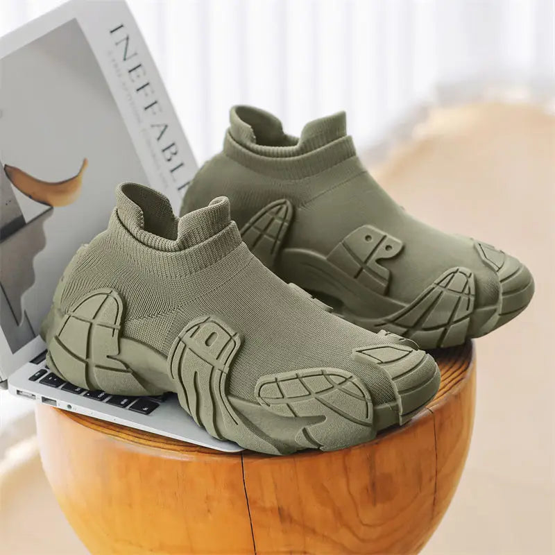 Men's Casual Slip-On Sports Shoes for Summer