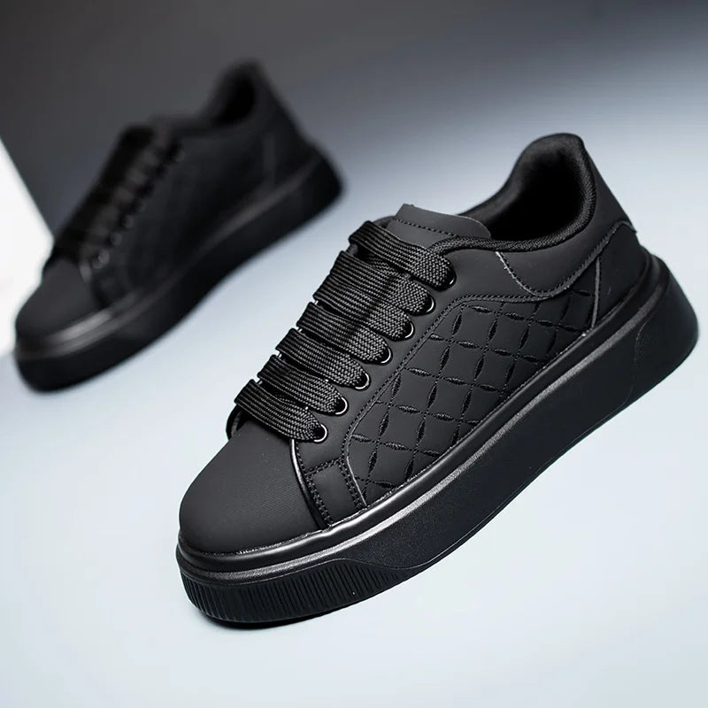 Men's Black and White Casual Leather Shoes