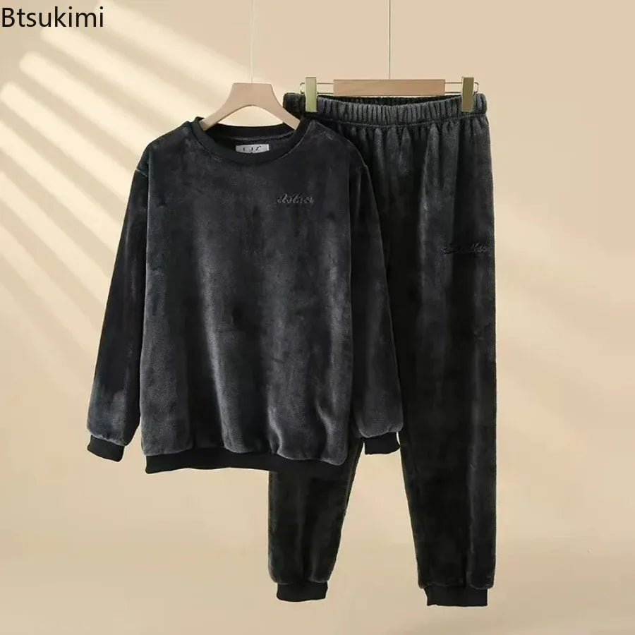 2026 Men's Sleepwear Warm Coral Velvet and Thick Velvet Autumn and Winter Warmth and Leisure Loose Flannel Home Clothes for Men
