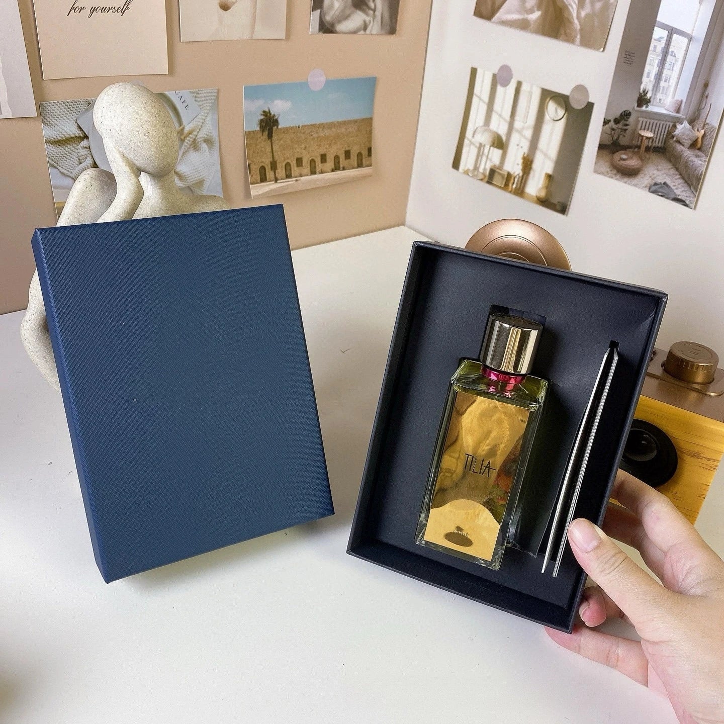 Men's Eau De Parfum 100ml Floral Notes Unisex Fragrance
