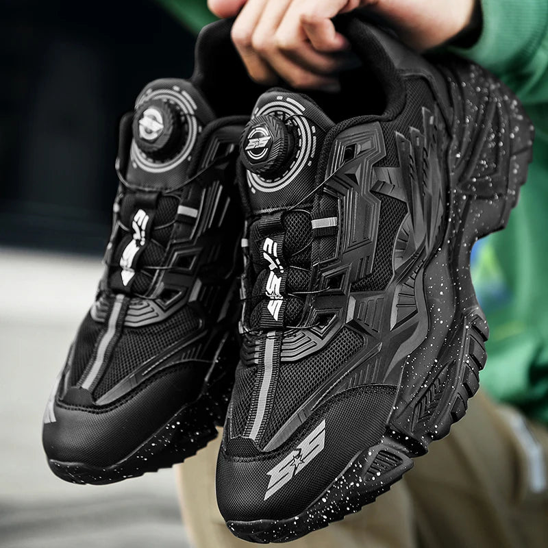 Men's Casual Sneakers with FLYKNIT Upper and Hasp Closure