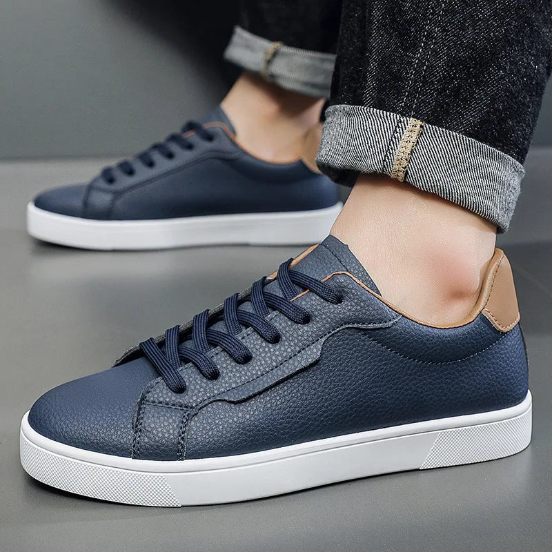 Men's Lightweight Lace Up Casual Leather Board Shoes