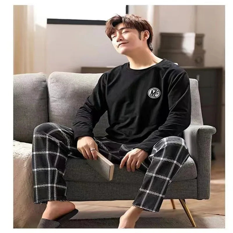 Men's Striped Long-Sleeved Pyjama Set W415