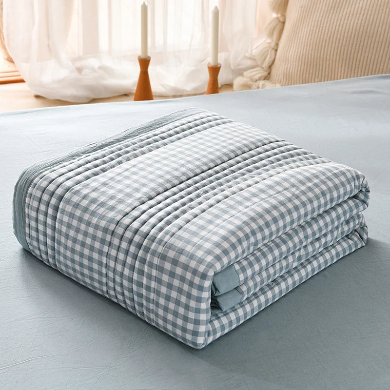 Lightweight Summer Quilt, 100% Polyester Patchwork Design