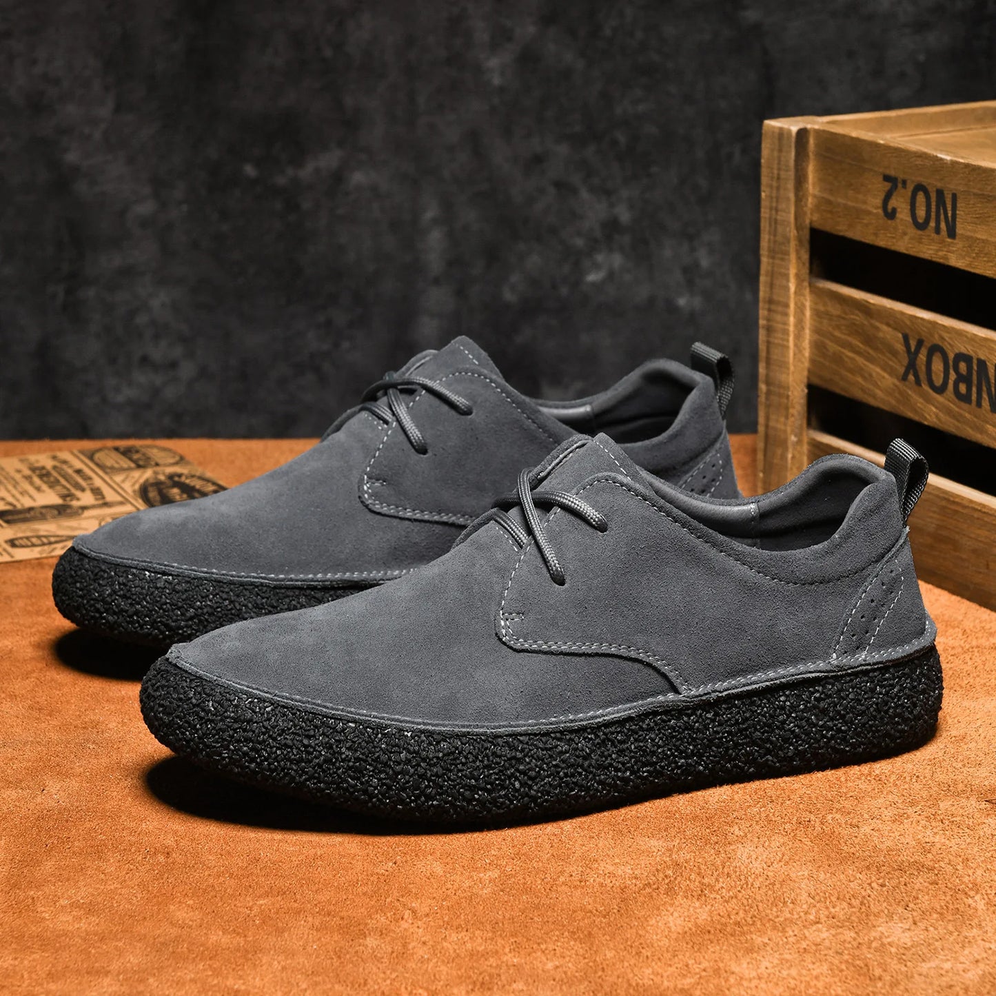 Men's Frosted Leather Casual Lace-Up Shoes
