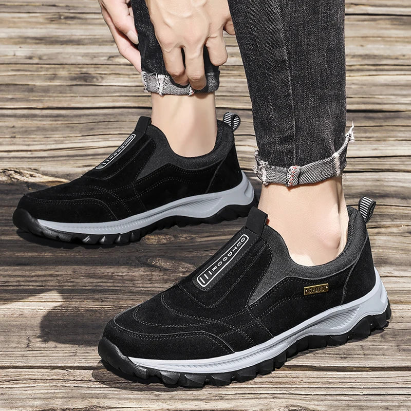 Men Casual Sports Shoes Comfortable Flat-Bottomed Hiking Shoes