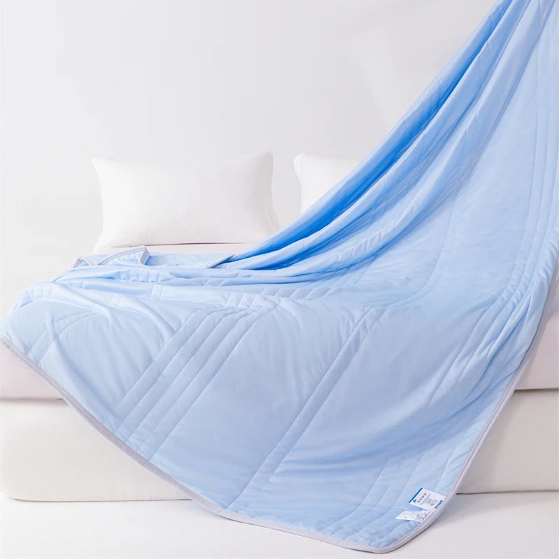 Cooling Sensation Summer Quilt Solid Polyester Blanket