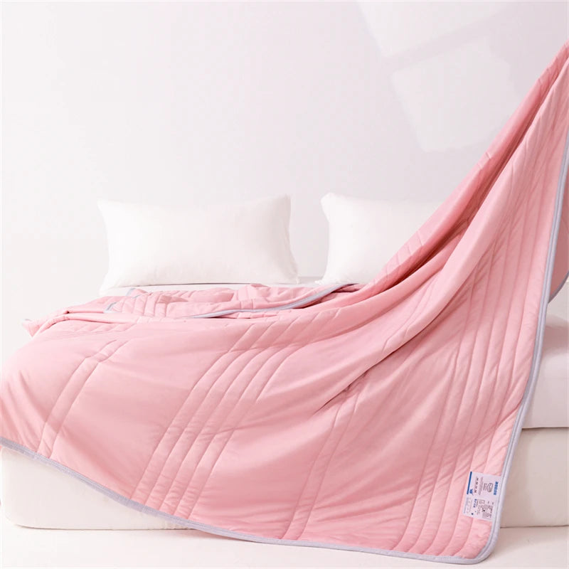 Cooling Sensation Summer Quilt Solid Polyester Blanket
