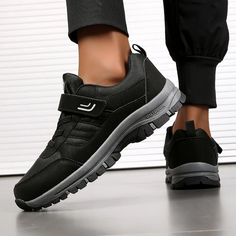 Men's Running Sneakers Breathable Mesh Sports Shoes