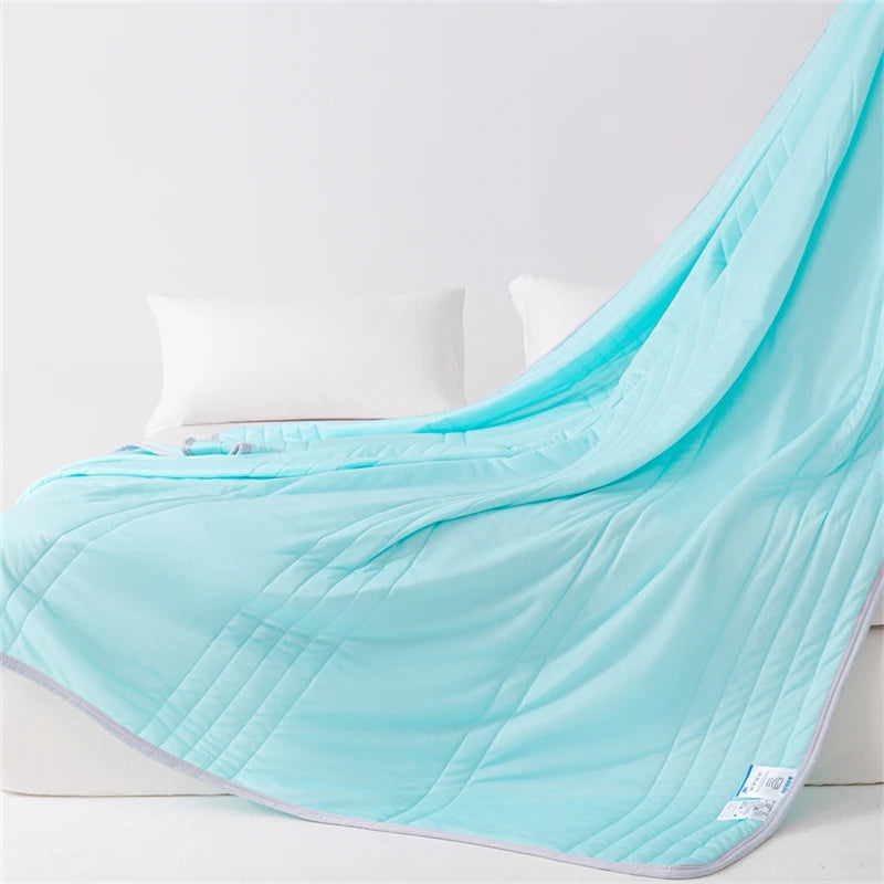 Cooling Sensation Summer Quilt Solid Polyester Blanket