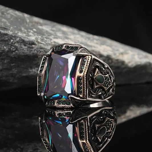 Classic Retro Rainbow / Gatrique Men Rings Silver Color Signet Steampunk Rings for Men