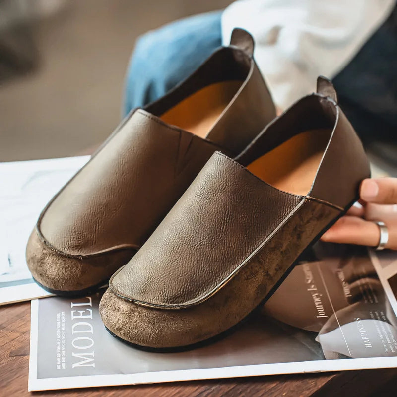 Men's Casual Slip-On Loafers in Soft Leather