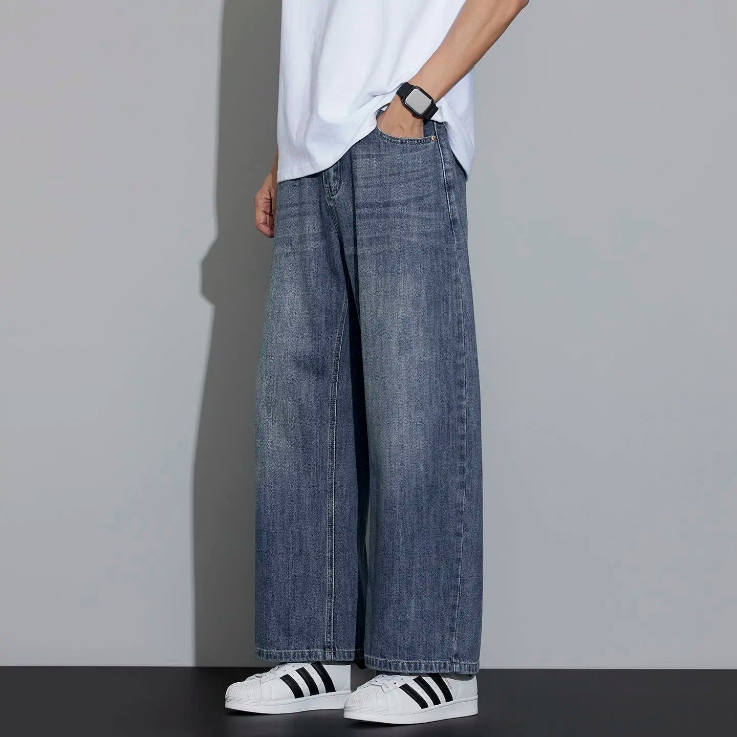 Men's Casual Loose Straight Nine-Point Jeans