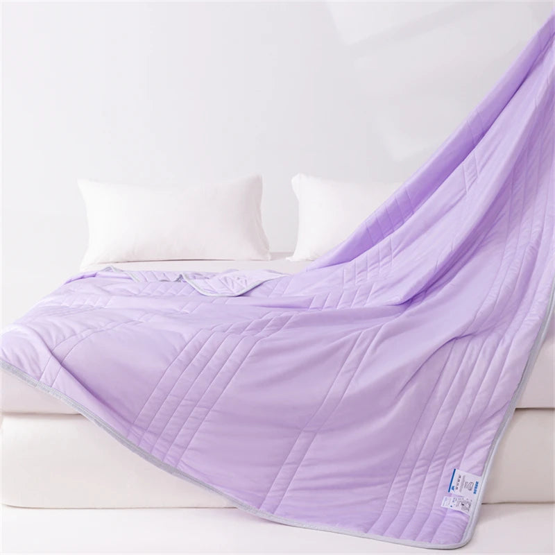 Cooling Sensation Summer Quilt Solid Polyester Blanket