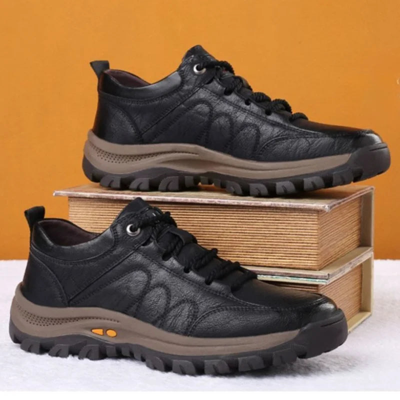Men's Lightweight Anti Slip Mountaineering Casual Shoes
