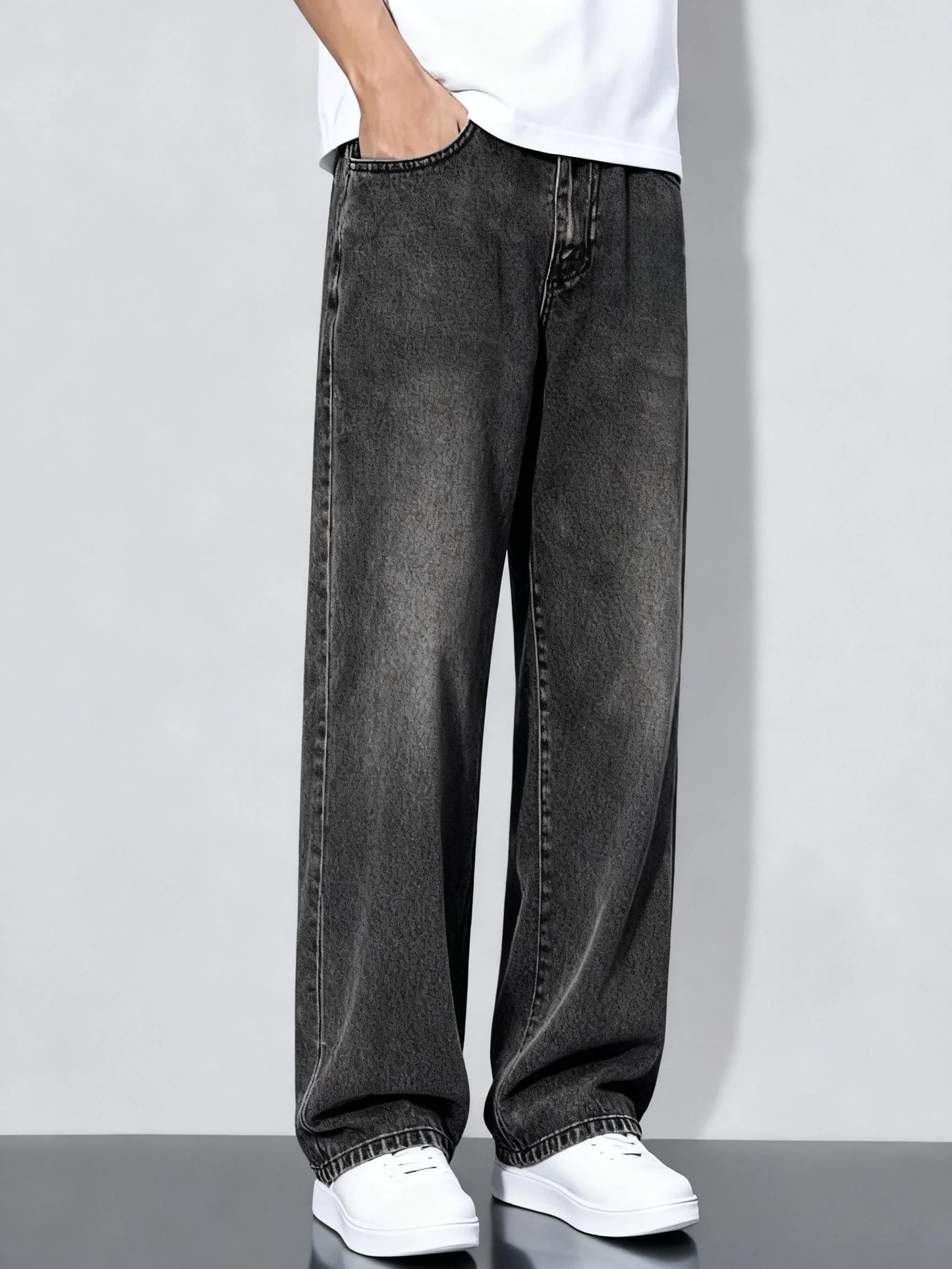 Men's Loose-fit Straight-leg Jeans  Durable and Washable Men's Denim Trousers for Men  Perfect Gift for Boyfriends and Husbands