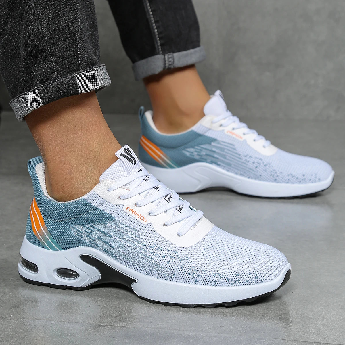 Men's Casual Sports Shoes with Breathable Mesh