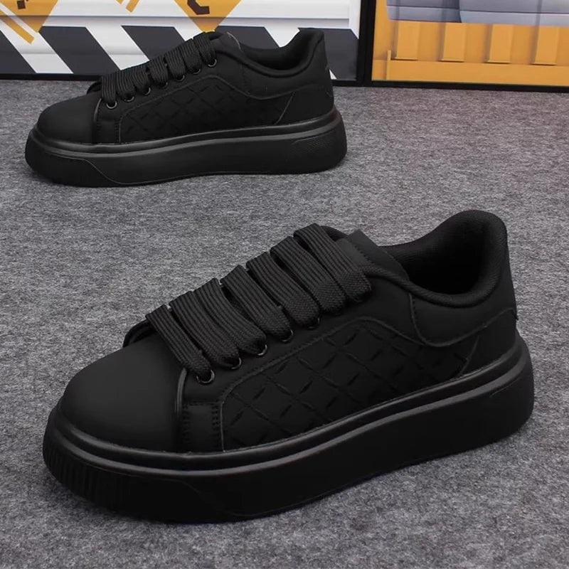 Men's Black and White Casual Leather Shoes