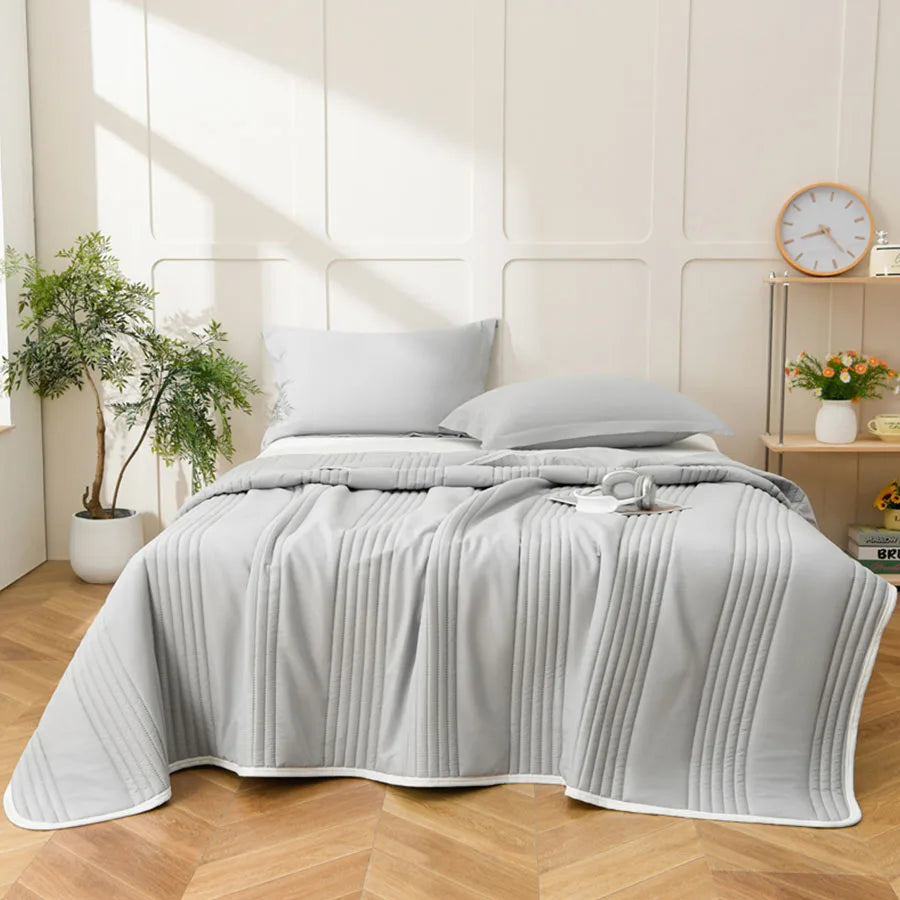 Cool Air Blanket 200x230cm Microfiber Fabric Summer Quilt