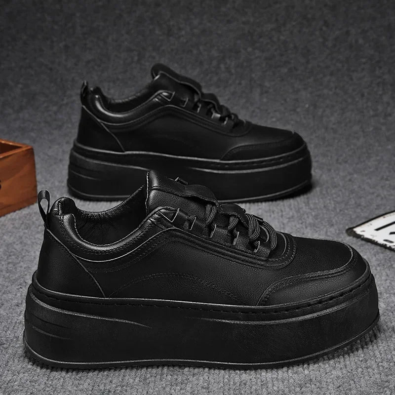 Men's Casual Lace-Up Sneakers in Black and White