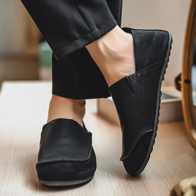 Men's Casual Slip-On Loafers in Soft Leather