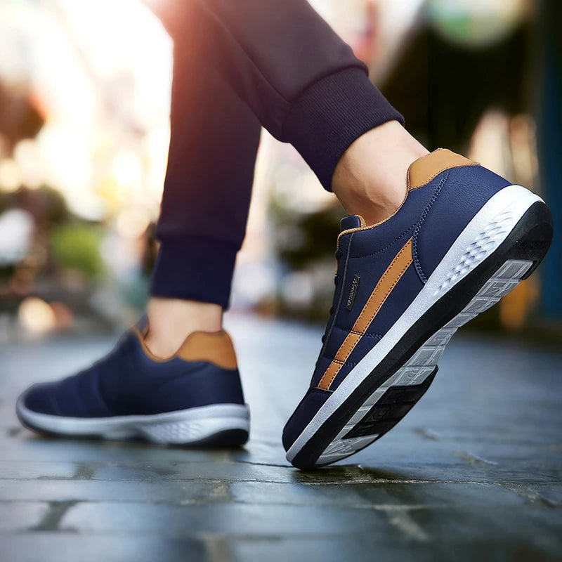 Men's Casual Sports Shoes Breathable Leather Non-Slip